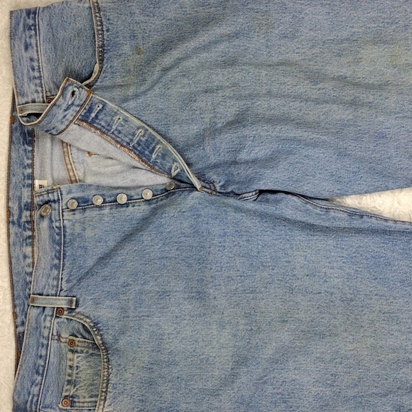 Levi's 501 Vintage Blue Light Wash Five Pocket Button Fly Straight Leg Jean - Picture 9 of 16